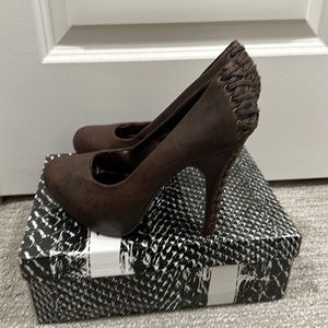 Brand New Brown Pumps